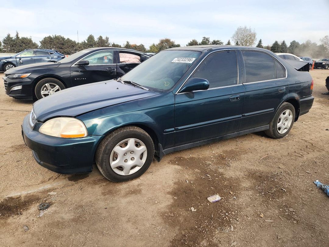 Vue de 1998 HONDA CIVIC EX, angle 1