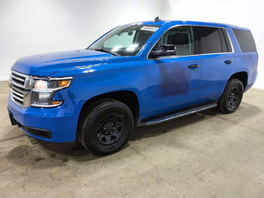 Vue de 2020 CHEVROLET TAHOE POLICE, angle 1