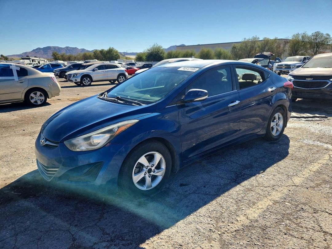 Vista de 2015 HYUNDAI ELANTRA LIMITED, ángulo 1