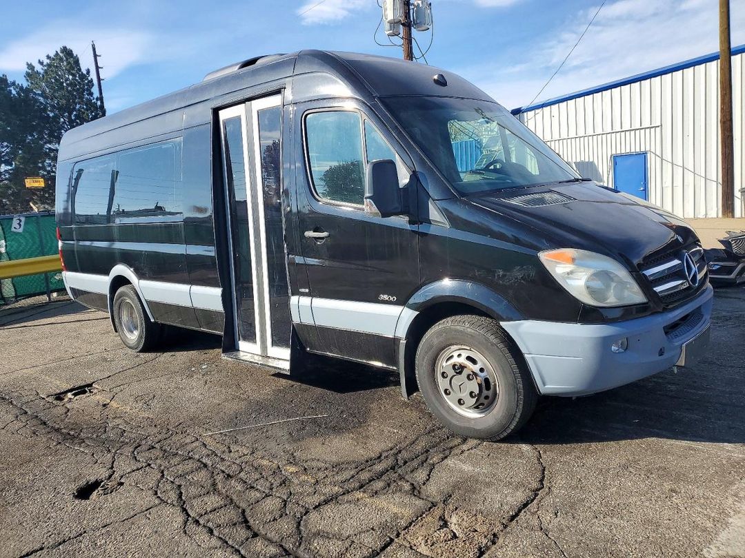 Вид 2011 MERCEDES-BENZ SPRINTER 3500, угол 1