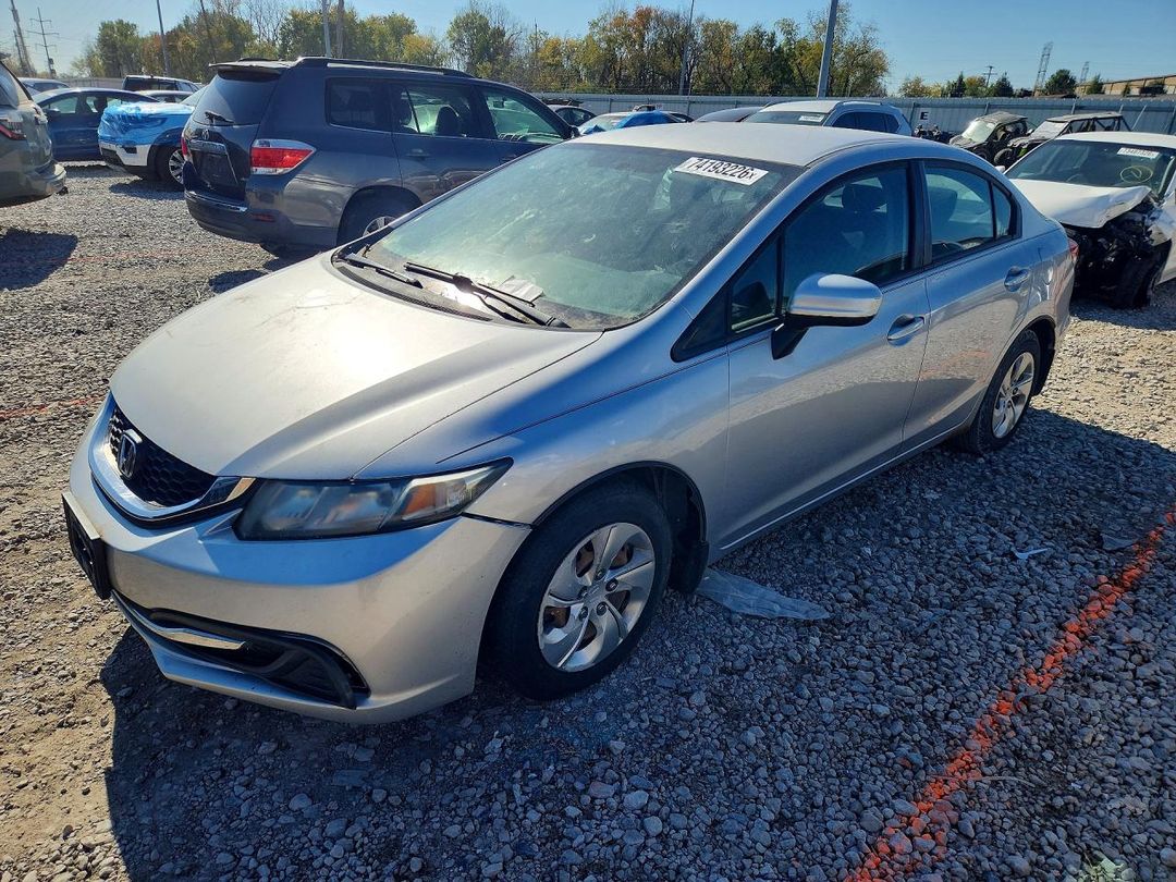 Vista de 2014 HONDA CIVIC LX, ángulo 1