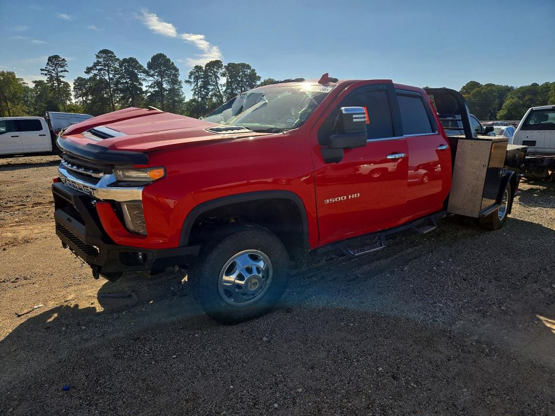 منظر 2022 CHEVROLET SILVERADO K3500 LTZ، زاوية 1