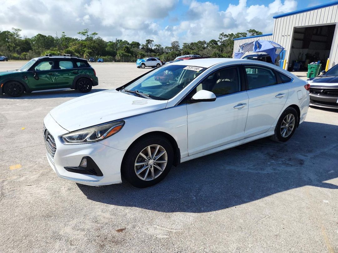 منظر 2018 HYUNDAI SONATA SE، زاوية 1