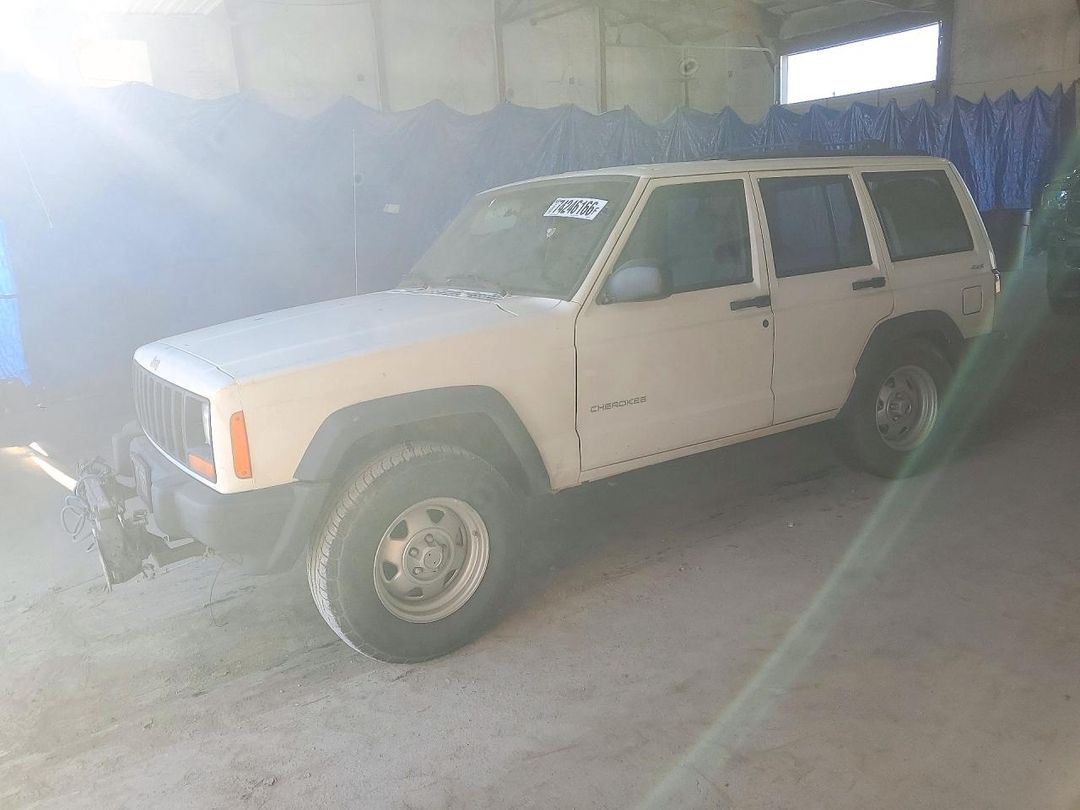 Вид 2000 JEEP CHEROKEE SE, угол 1