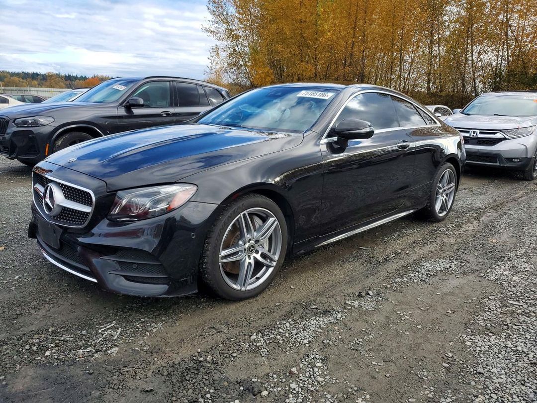 Vue de 2018 MERCEDES-BENZ E 400 4MATIC, angle 1