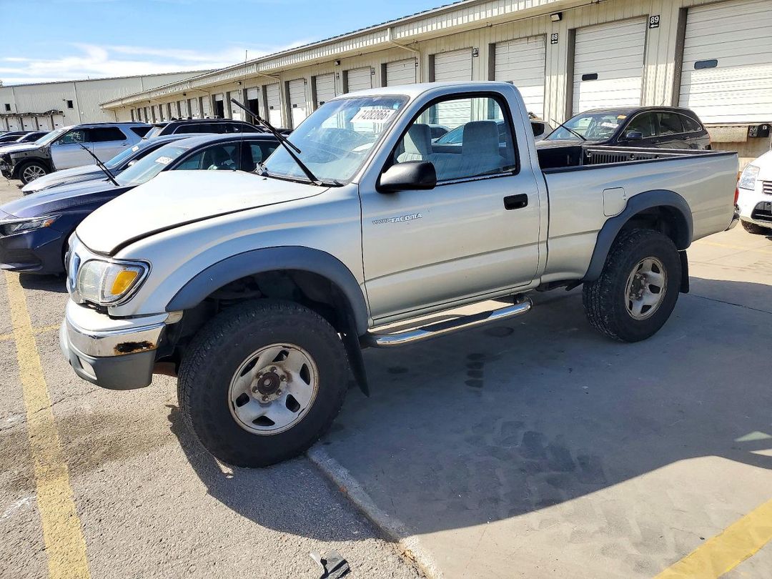 Vista de 2001 TOYOTA TACOMA PRERUNNER, ángulo 1