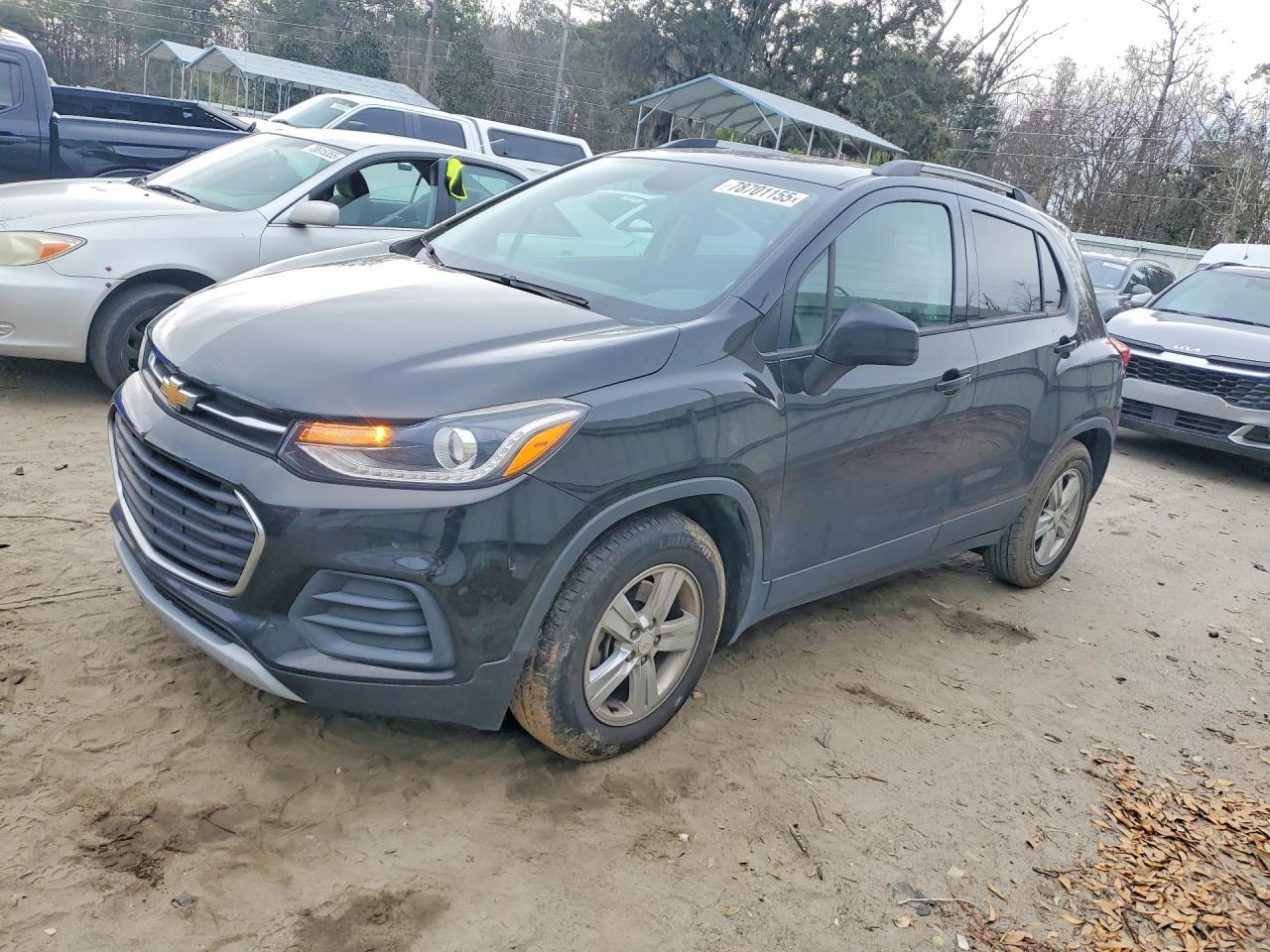 منظر 2021 CHEVROLET TRAX 4D LS، زاوية 1