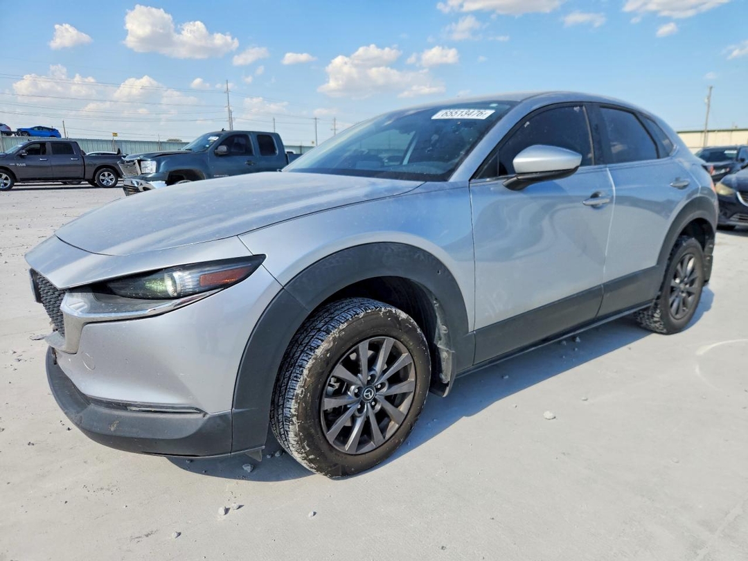 منظر 2020 MAZDA CX-30، زاوية 1
