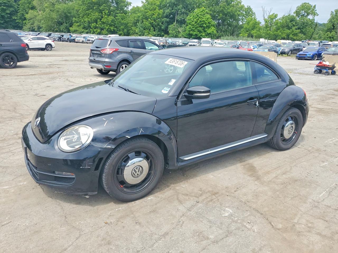Vista de 2014 VOLKSWAGEN BEETLE, ángulo 1