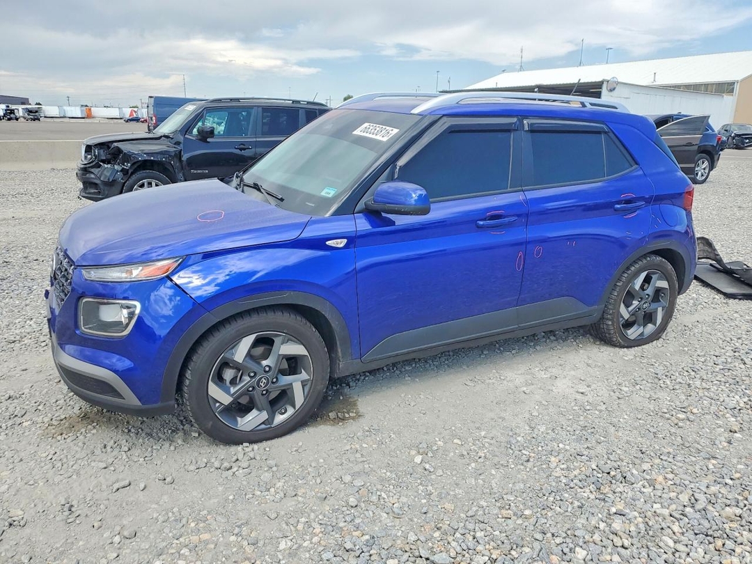 Vue de 2025 HYUNDAI VENUE SEL, angle 1