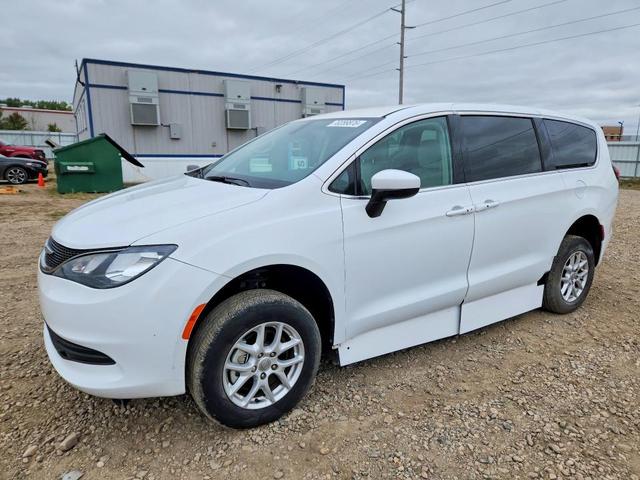 2017 CHRYSLER PACIFICA LX