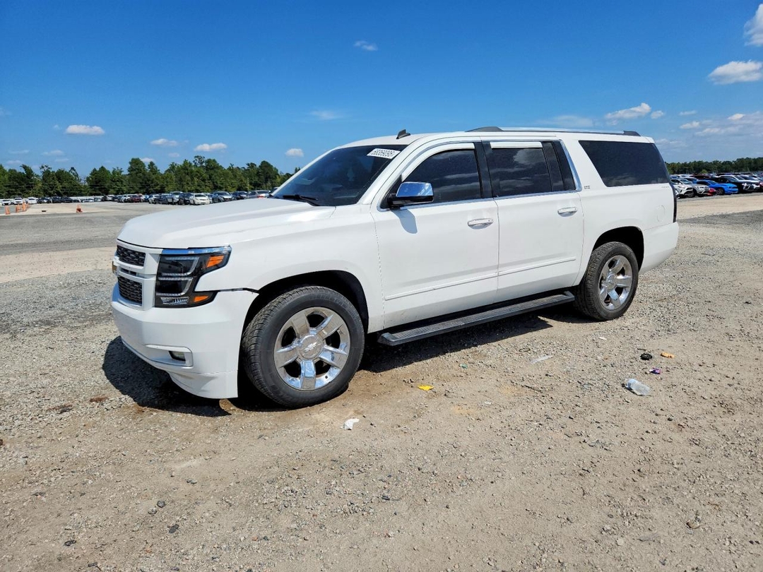 Vista de 2015 CHEVROLET SUBURBAN K1500 LTZ, ángulo 1
