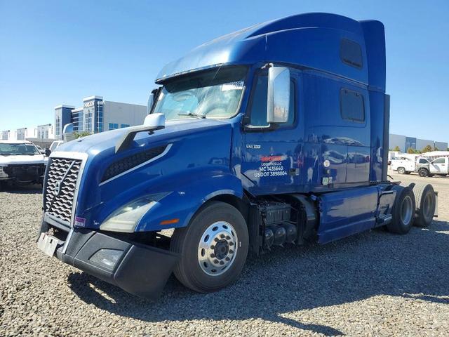 2020 VOLVO VNL SEMI TRUCK