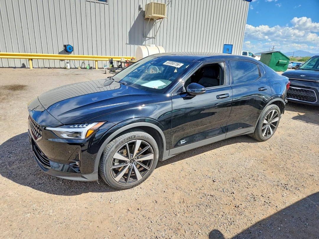 Vue de 2022 POLESTAR 2, angle 1
