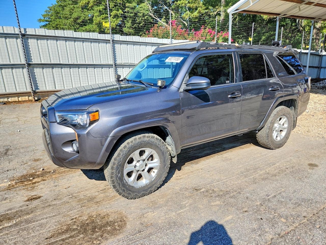 منظر 2015 TOYOTA 4RUNNER SR5، زاوية 1