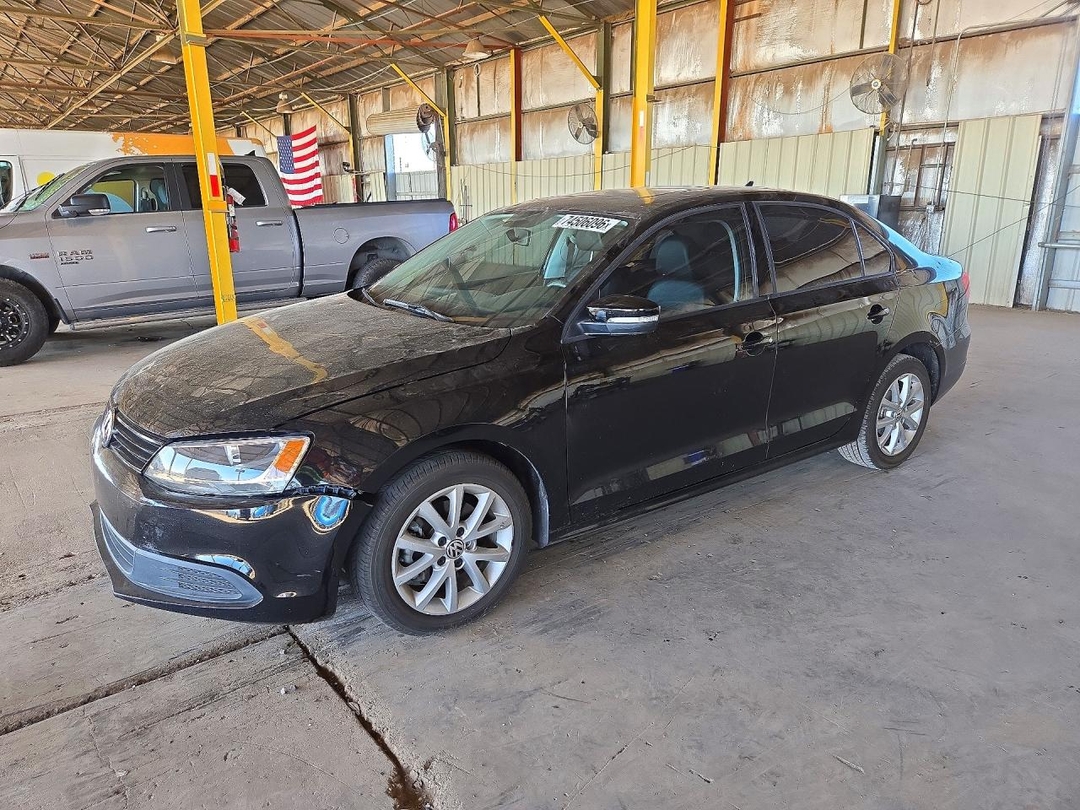 Vue de 2011 VOLKSWAGEN JETTA SE, angle 1