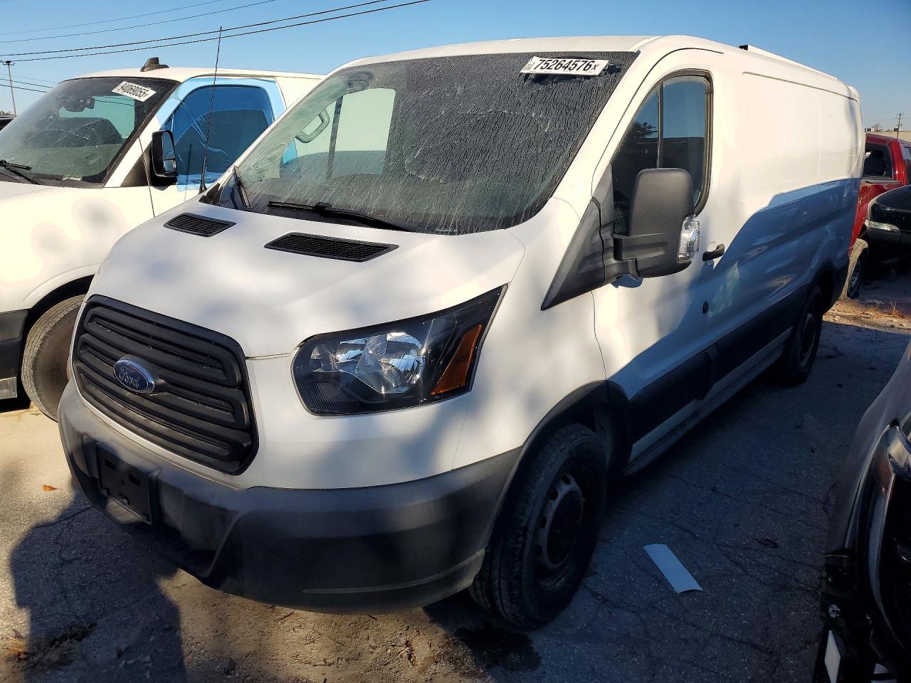 2019 FORD TRANSIT T-150 view, angle 1