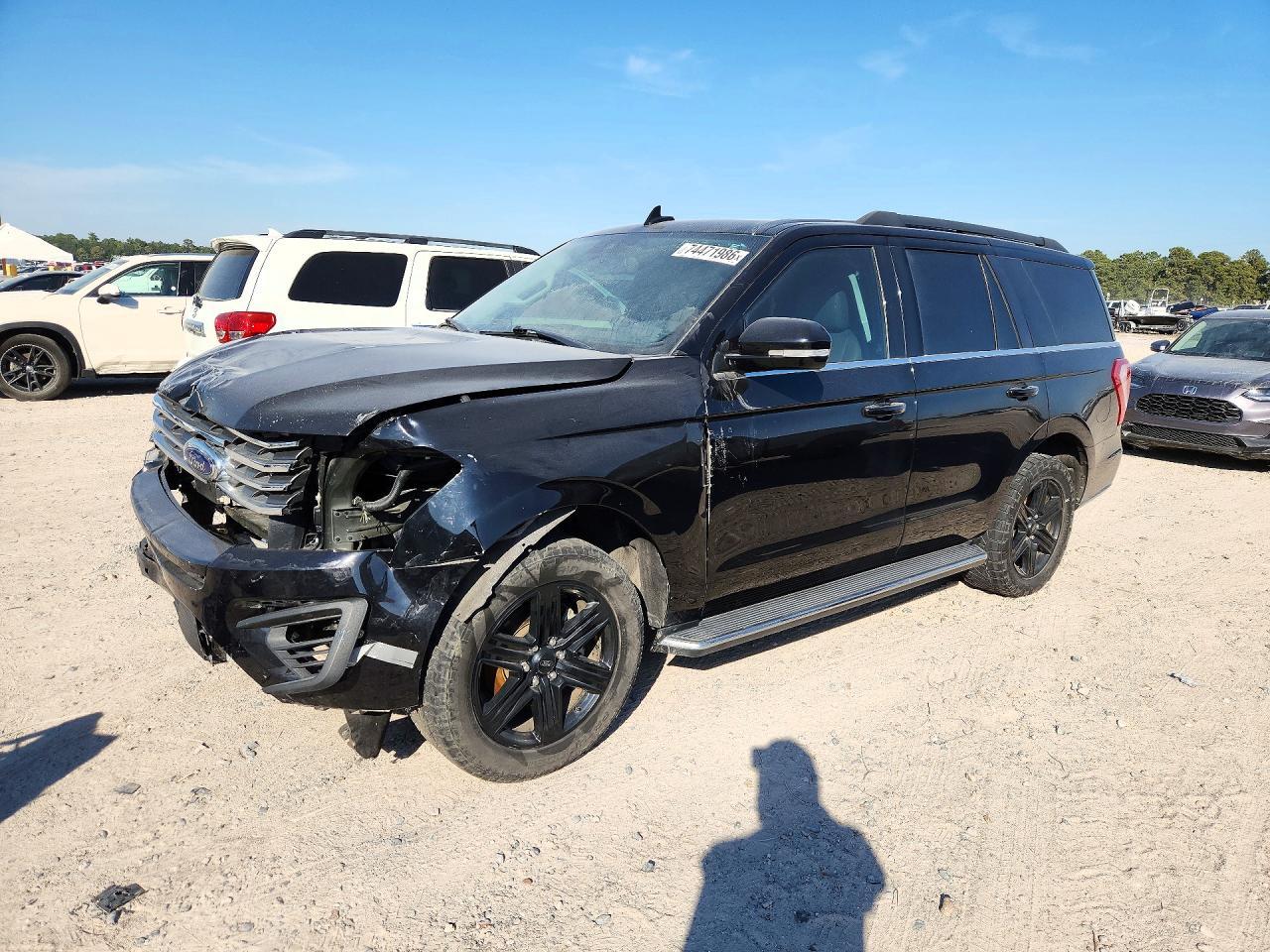 منظر 2020 FORD EXPEDITION XLT، زاوية 1