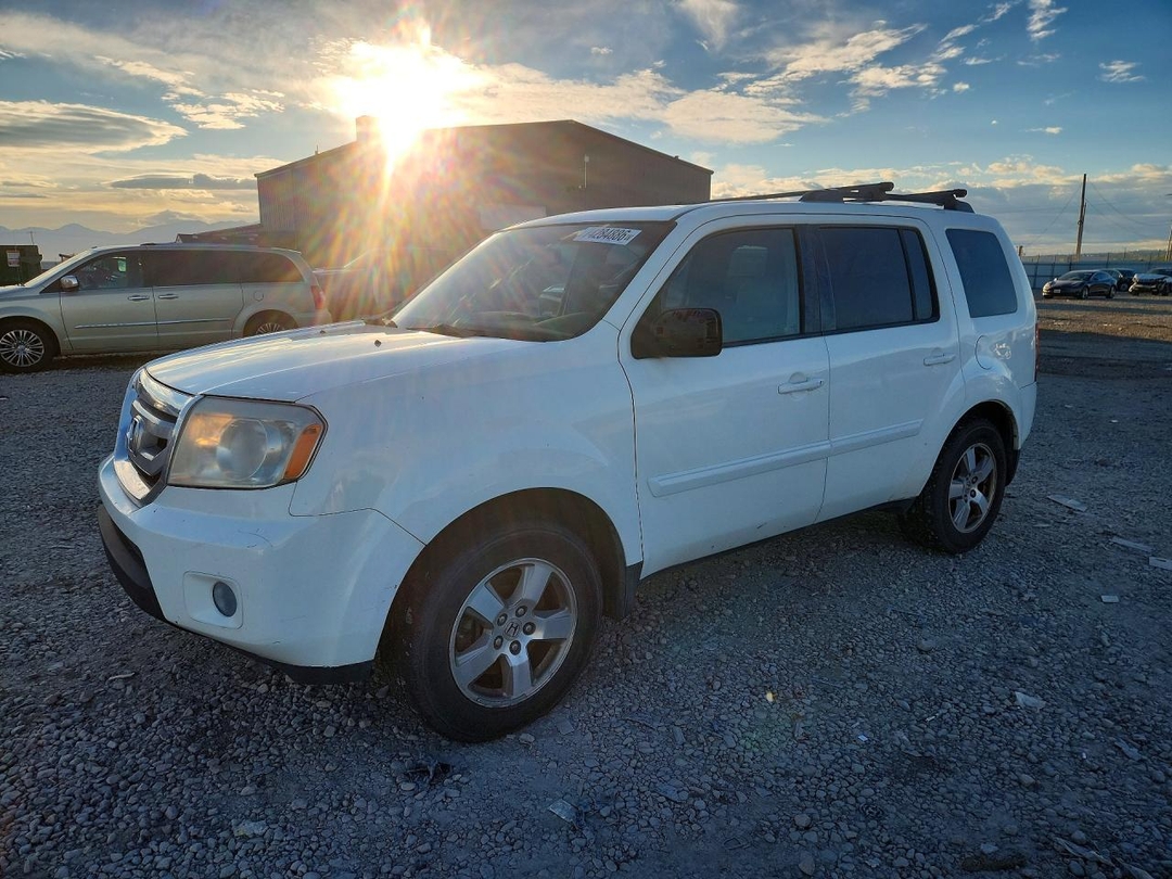 Vue de 2009 HONDA PILOT EXL, angle 1