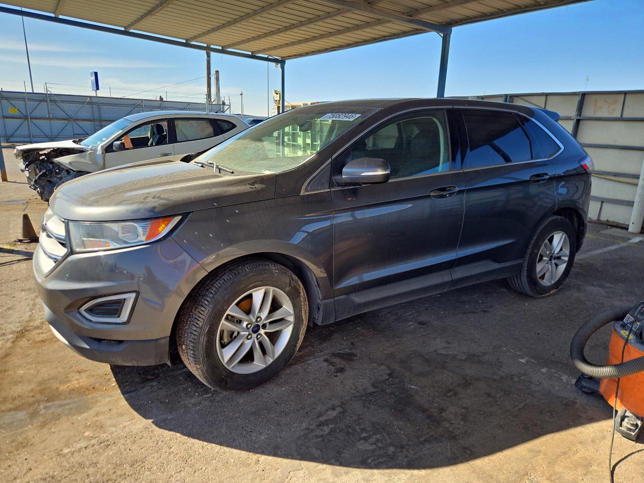 Vedere 2016 FORD EDGE SEL, unghi 1
