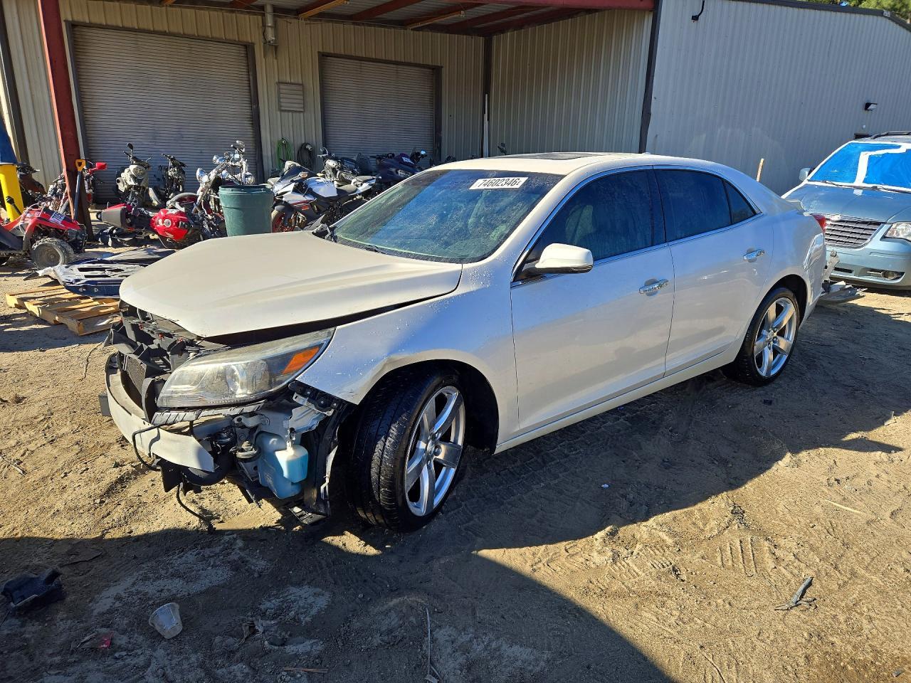 Vista de 2013 CHEVROLET MALIBU LTZ, ángulo 1