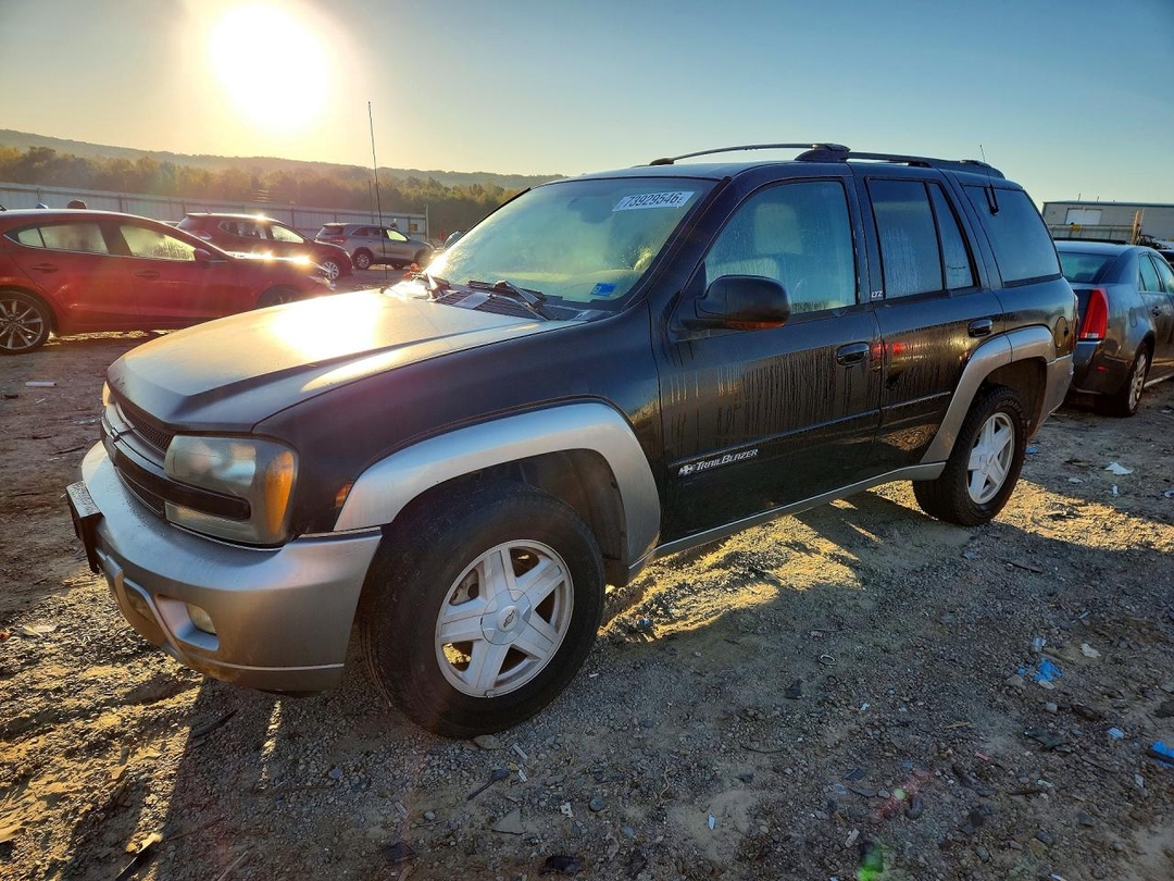 2003 CHEVROLET TRAILBLAZER view, angle 1