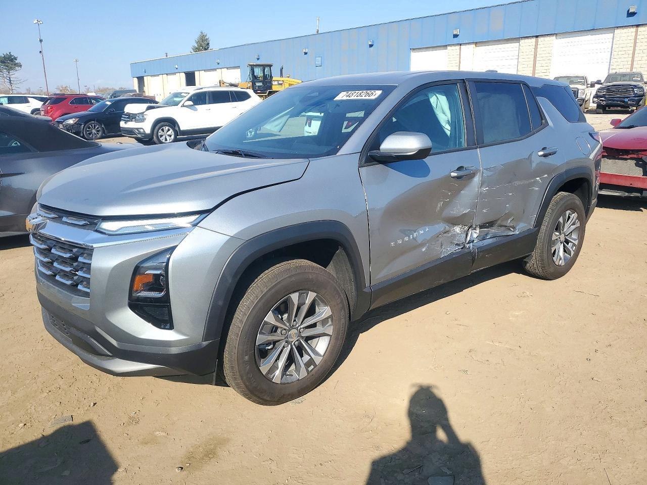 2027 CHEVROLET EQUINOX LT view, angle 1