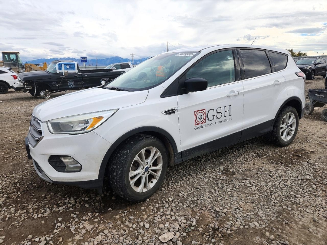 منظر 2017 FORD ESCAPE SE، زاوية 1