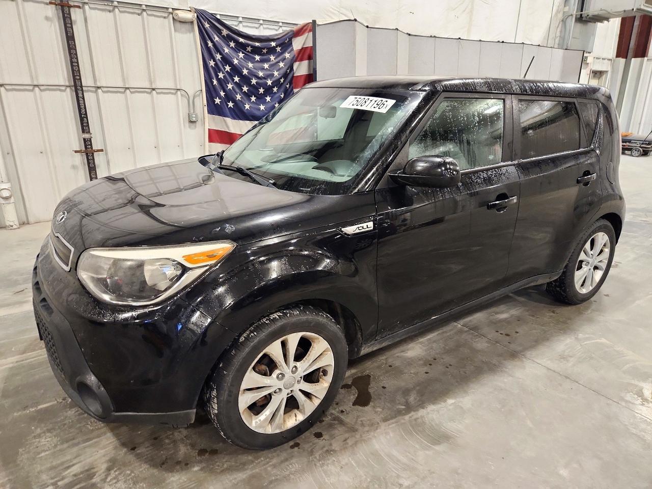 Вид 2015 KIA SOUL +, угол 1