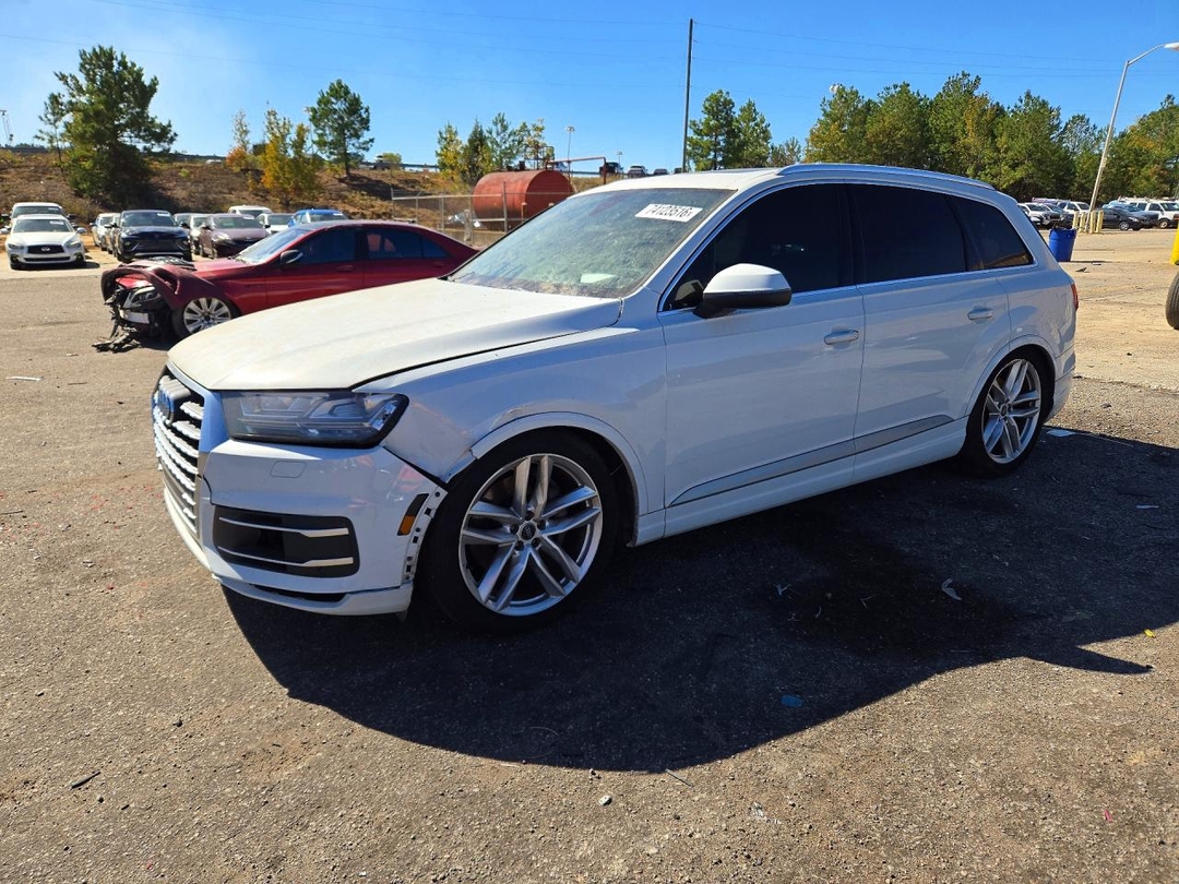 منظر 2018 AUDI Q7 PRESTIGE، زاوية 1