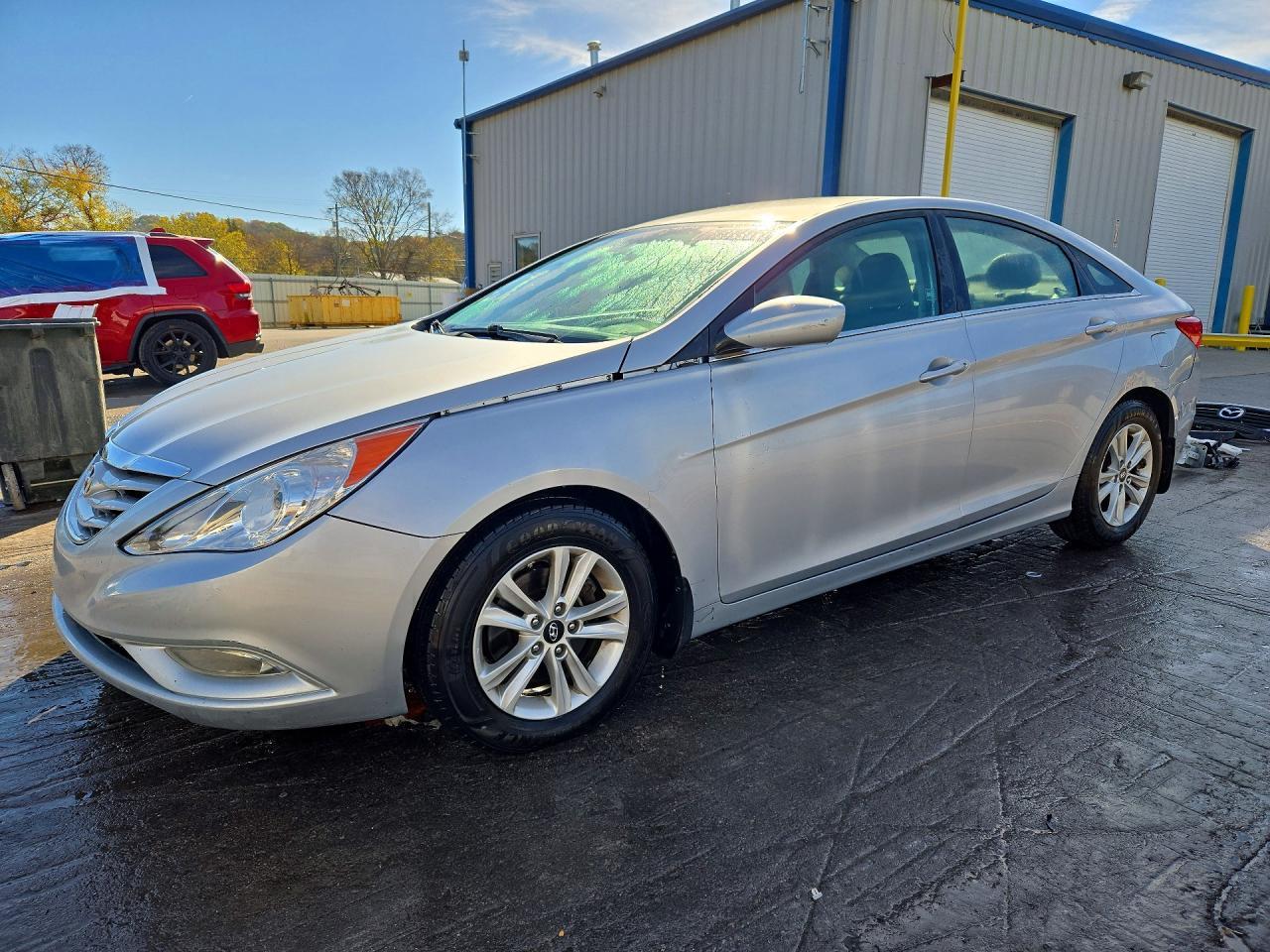 Vue de 2013 HYUNDAI SONATA GLS, angle 1