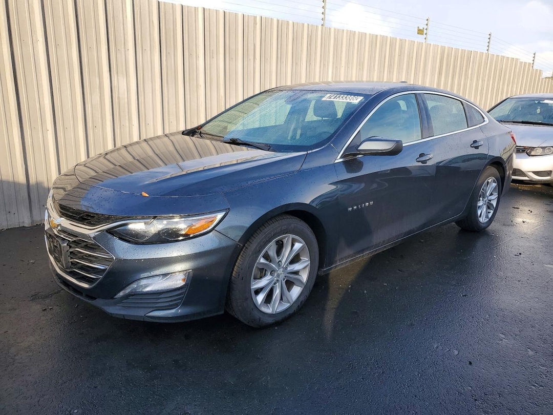 2019 CHEVROLET MALIBU LT view, angle 1