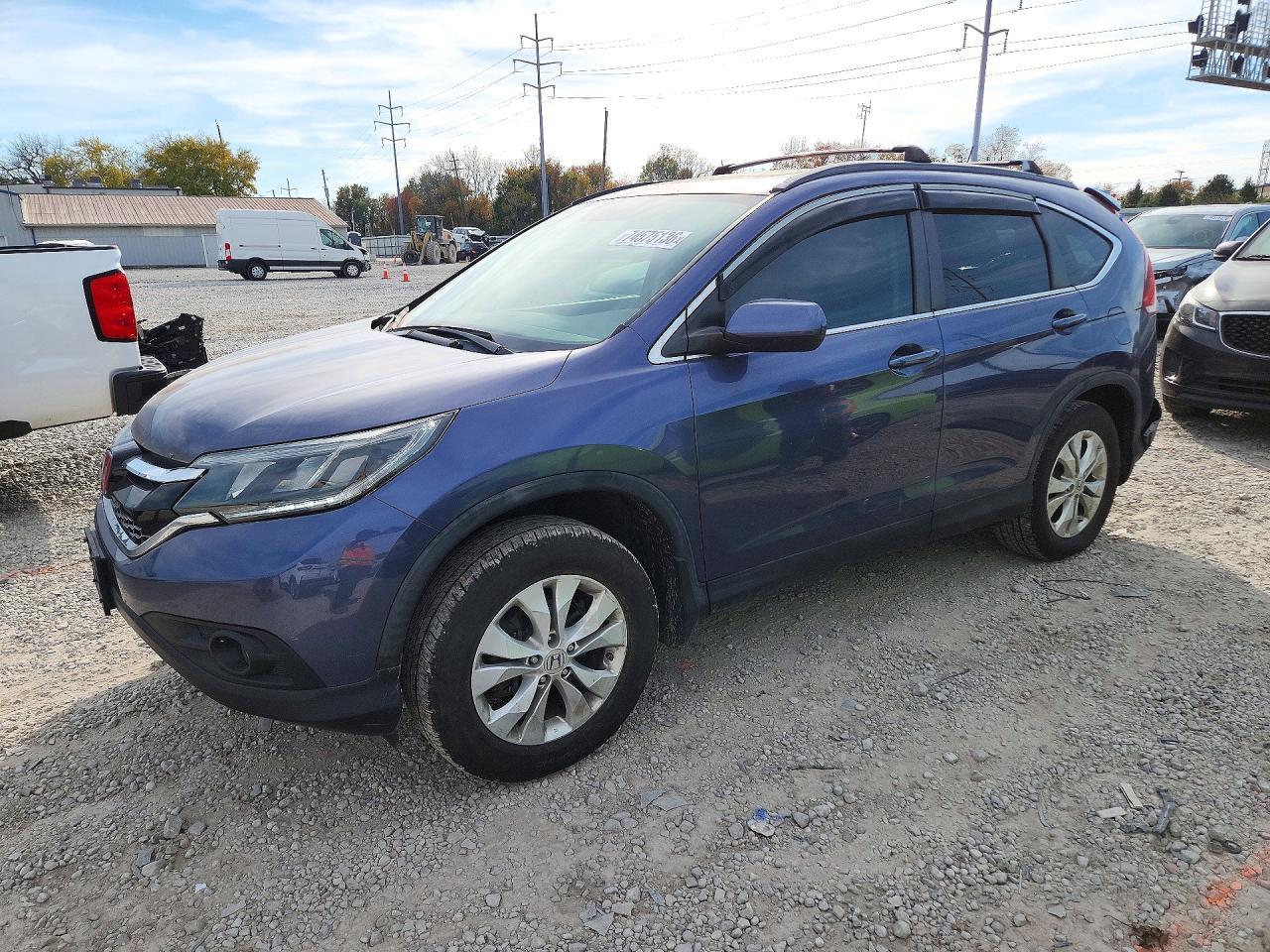 Vista de 2013 HONDA CRV EX, ángulo 1