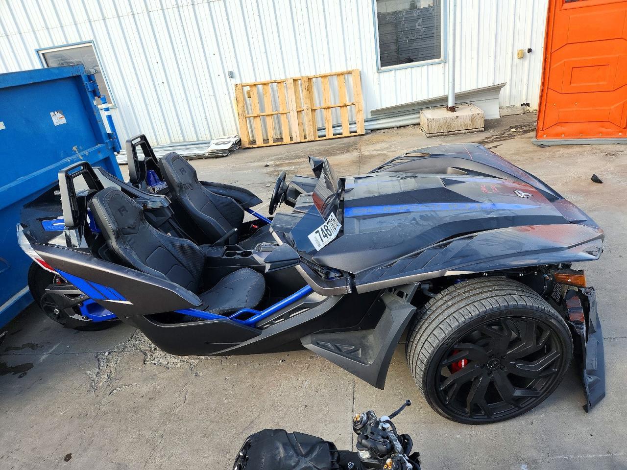 منظر 2023 POLARIS SLINGSHOT R، زاوية 1