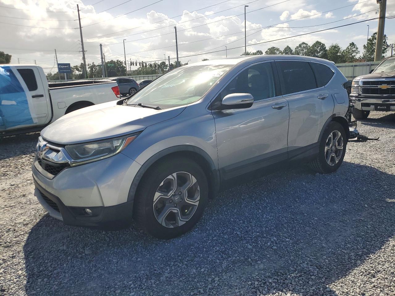Vue de 2017 HONDA CRV EX, angle 1