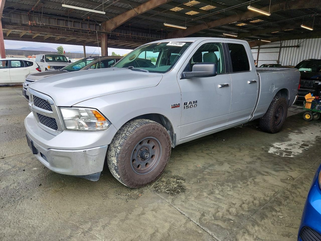 منظر 2017 RAM 1500 SLT، زاوية 1
