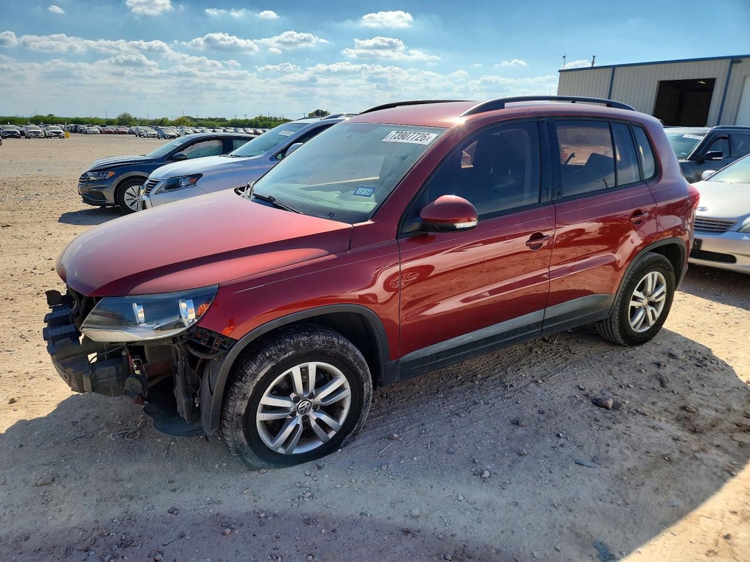 منظر 2015 VOLKSWAGEN TIGUAN S، زاوية 1