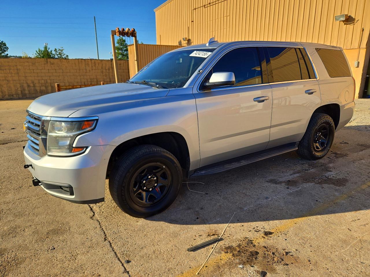 منظر 2020 CHEVROLET TAHOE POLICE، زاوية 1