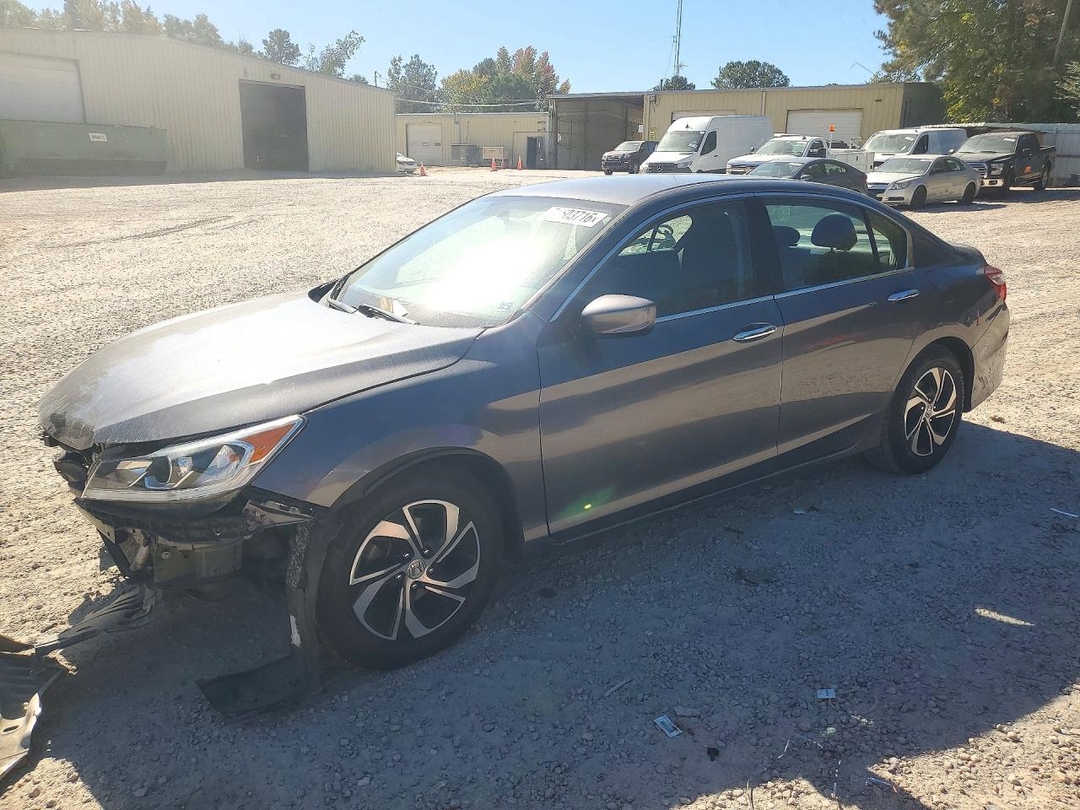 Vista de 2017 HONDA ACCORD LX, ángulo 1
