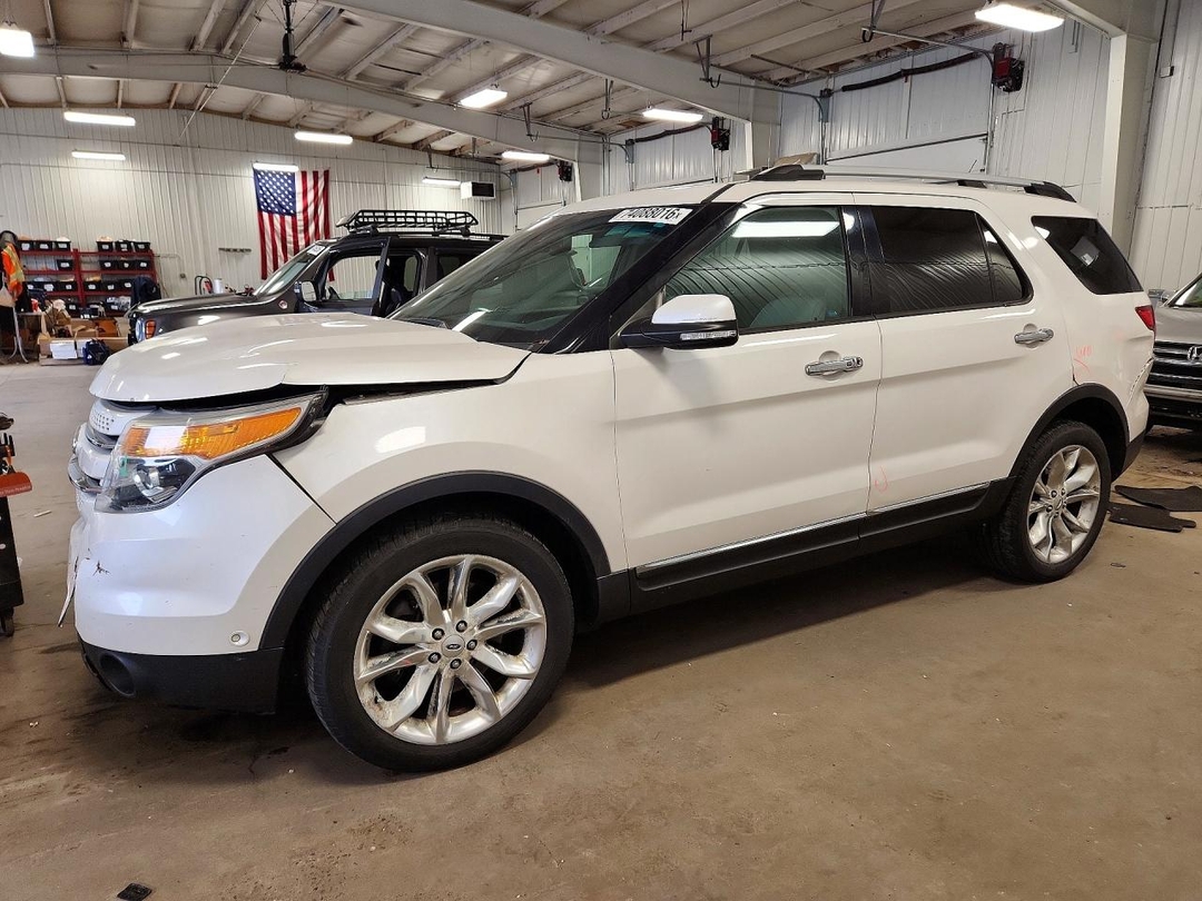 منظر 2014 FORD EXPLORER LIMITED، زاوية 1