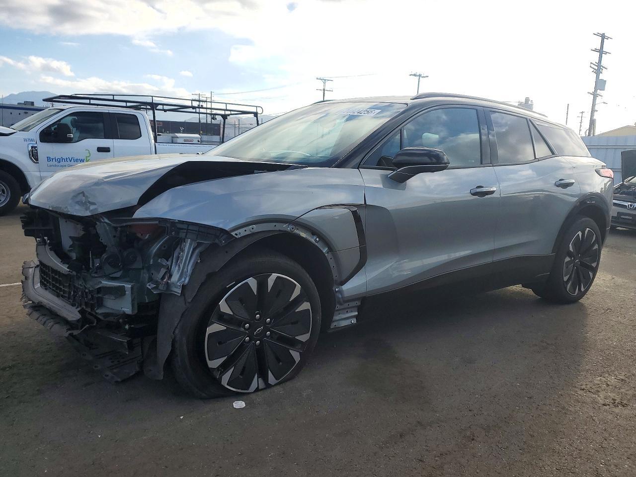 Vista de 2025 CHEVROLET BLAZER RS, ángulo 1