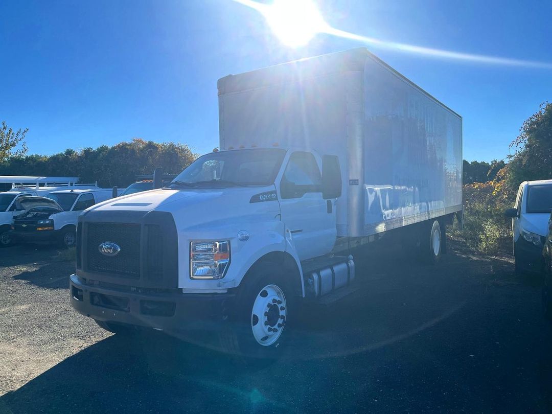 Вид 2016 FORD F650 SUPER DUTY, угол 1