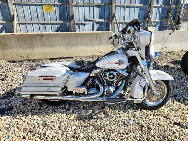 2007 HARLEY-DAVIDSON FLHTCUI
