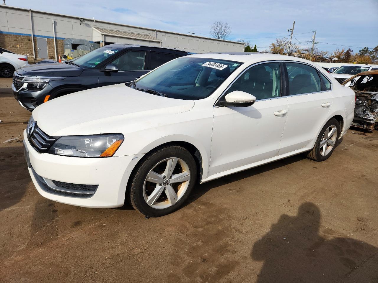 Vedere 2012 VOLKSWAGEN PASSAT SE, unghi 1