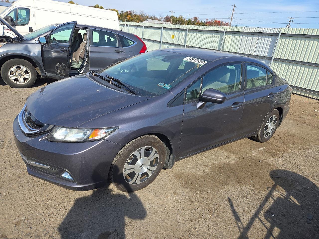 منظر 2014 HONDA CIVIC HYBRID L، زاوية 1