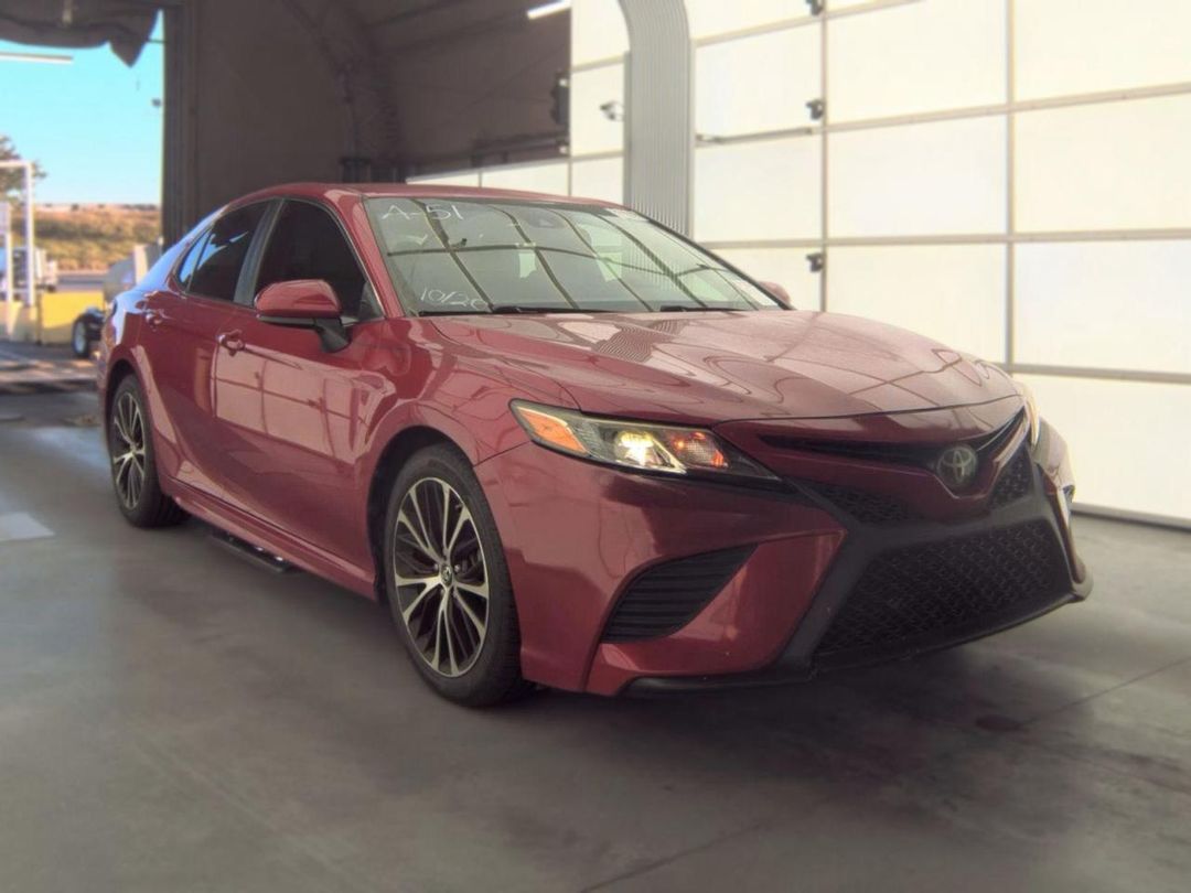 Vedere 2019 TOYOTA CAMRY SE, unghi 1