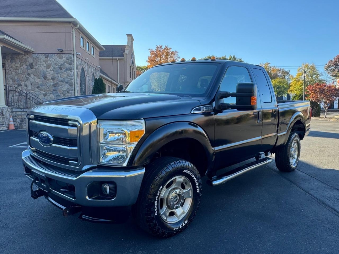 Vista de 2016 FORD F250 SUPER DUTY, ángulo 1