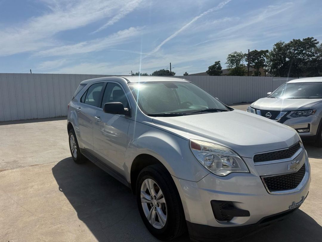 2015 CHEVROLET EQUINOX LS view, angle 1