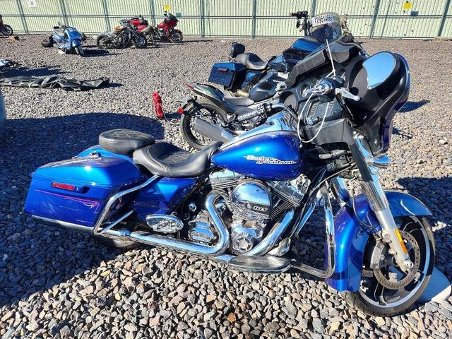 2015 HARLEY-DAVIDSON FLHX STREET GLIDE