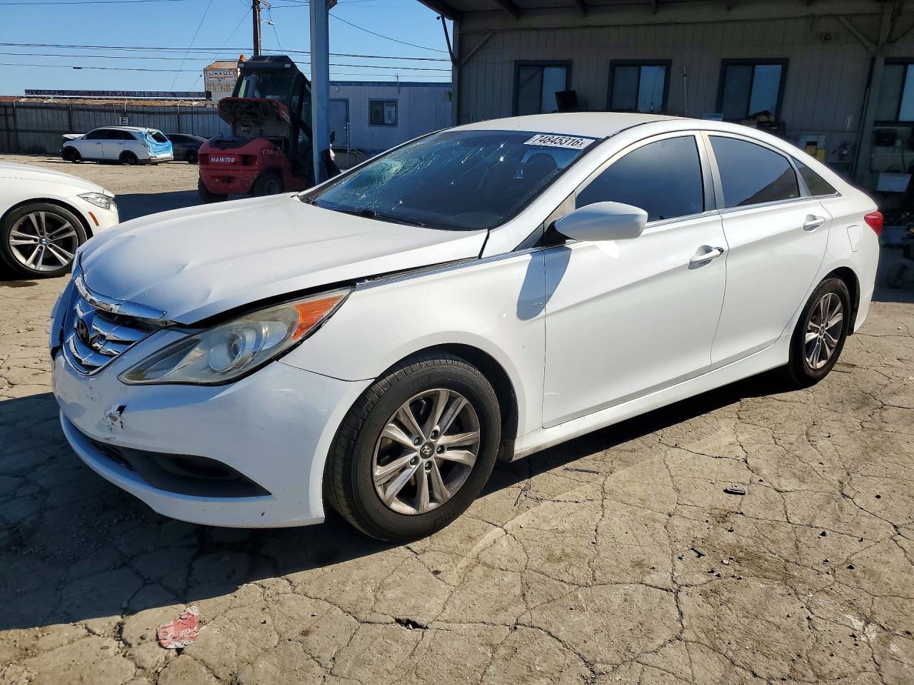 Vista de 2014 HYUNDAI SONATA GLS, ángulo 1